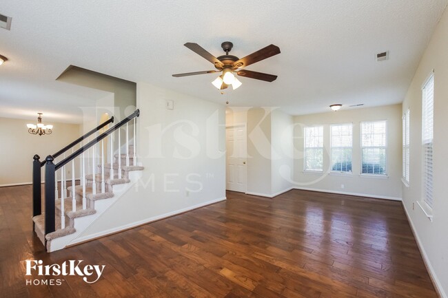 Photo - 12105 Landen Dr