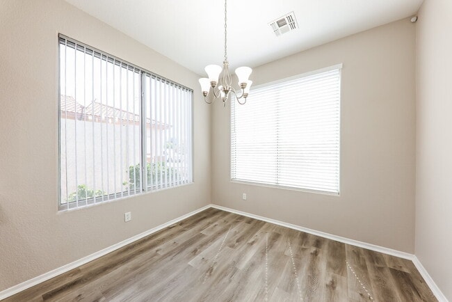 Photo - 20972 N 84th Ln