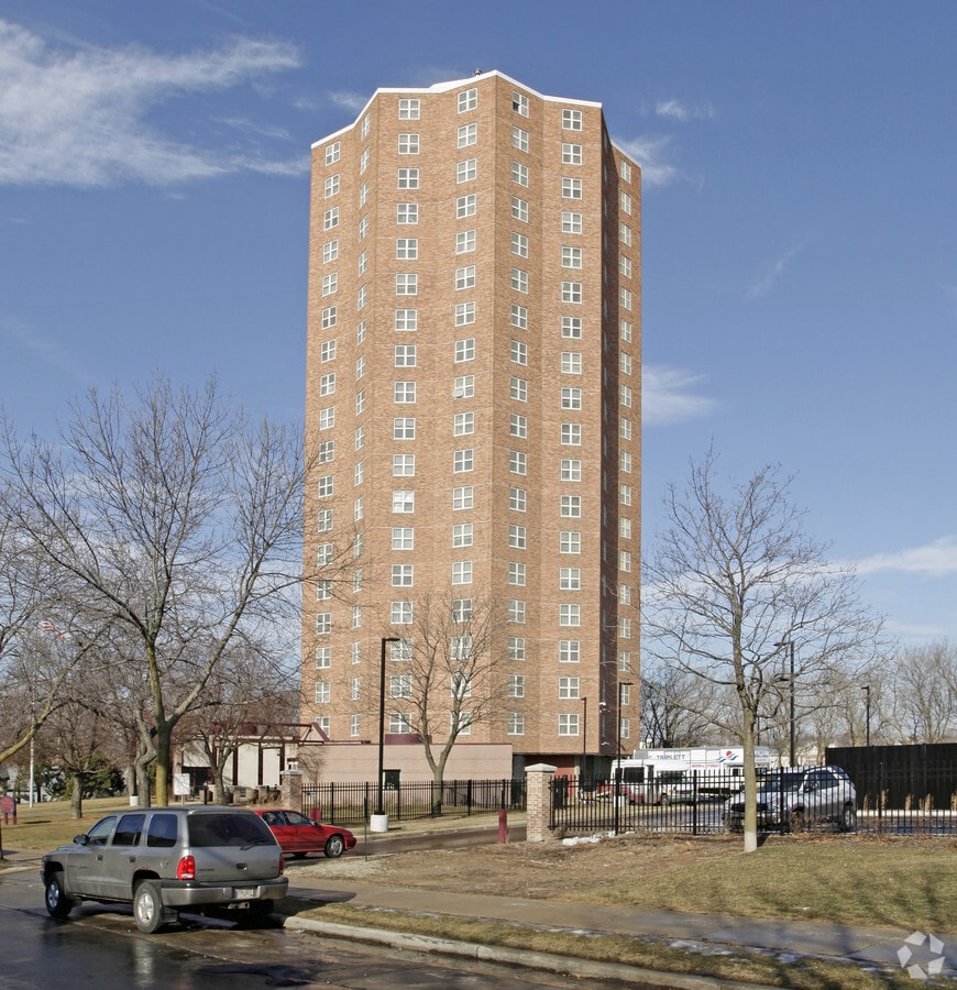 Photo - Riverview Apartments