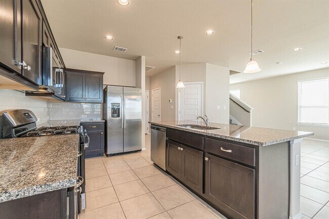 Photo - 141 White Dunes Dr