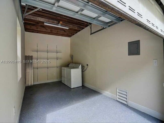 Photo - 1507 Genoa St