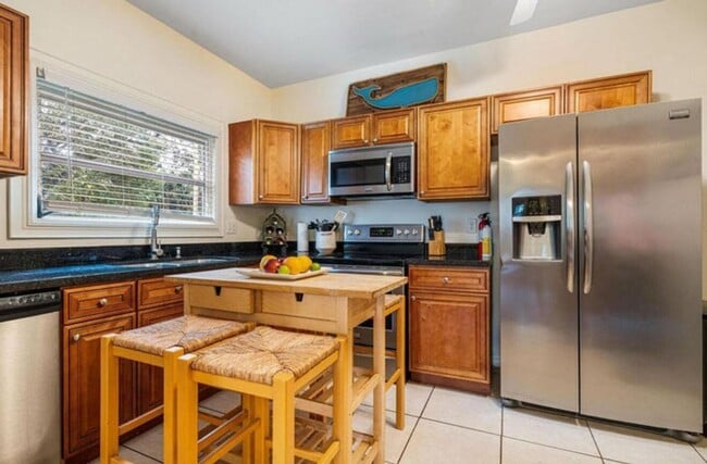 Building Photo - 5301 N Flagler Dr