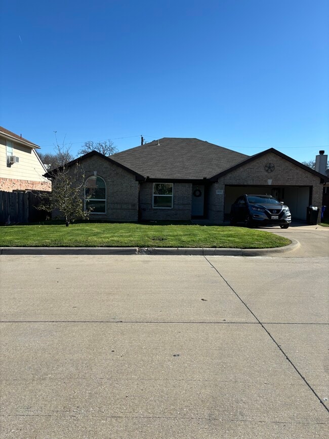 Photo - 1806 Rybovich Ln