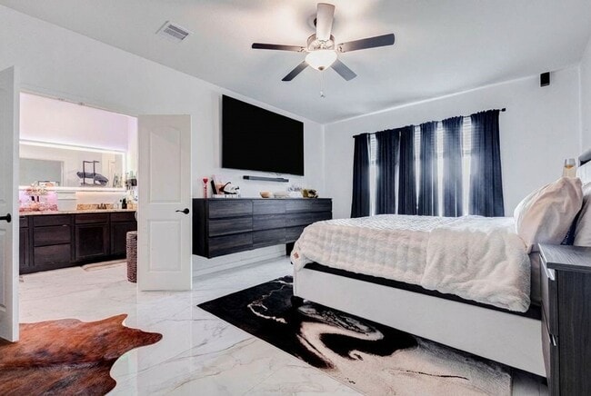 Photo - 22127 Roxanne Field Ln