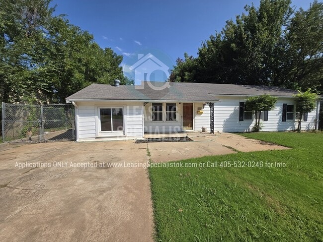 Building Photo - Charming Del City 4 Bed 2 bath! Rental