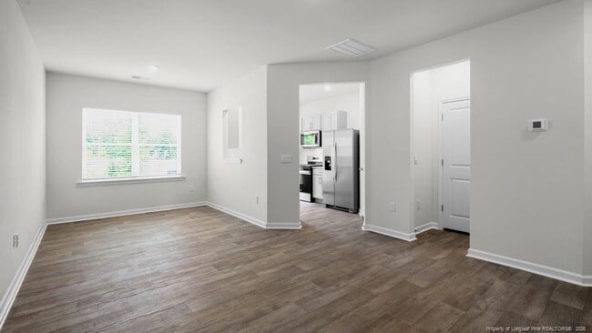 Photo - 159 Starlight St
