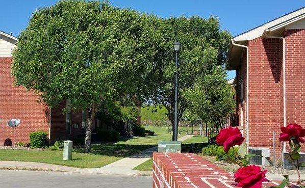 Photo - 320 Bluffview Dr Unidad #320