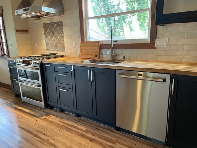 Photo - 143 Market St