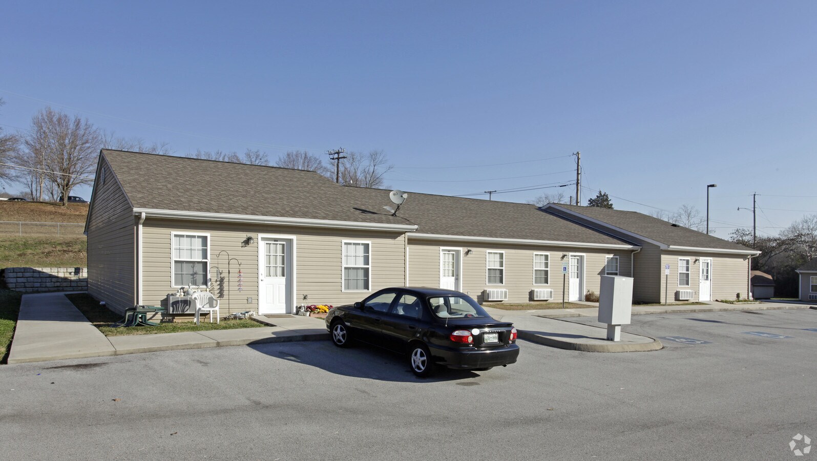 Photo - 300 Robertsville Rd Apartments
