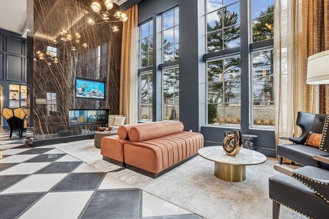 Florent Clubroom & Viewing Lounge