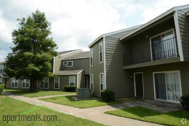 1117 Whitney Apartment Homes