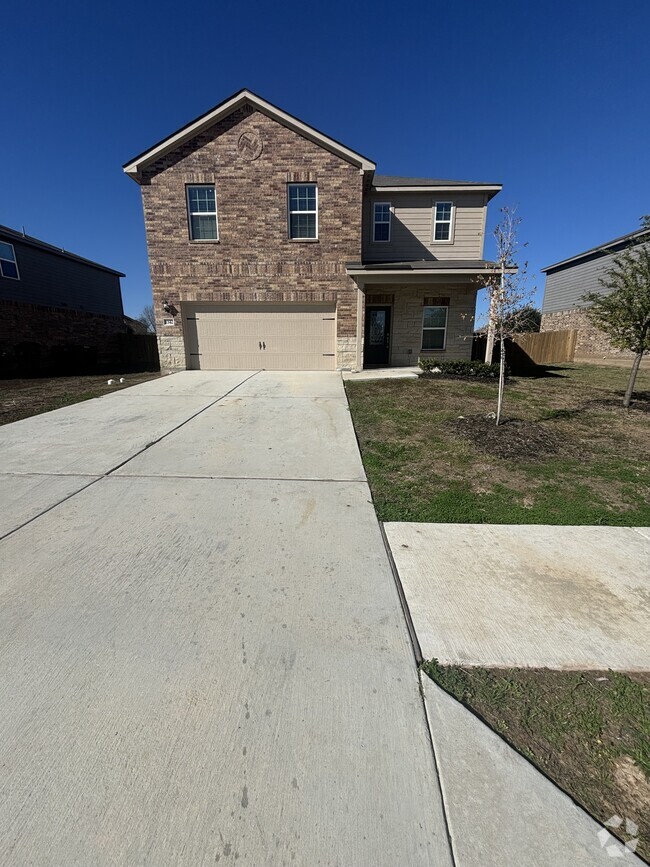 Building Photo - 1342 Treeta Trail Rental