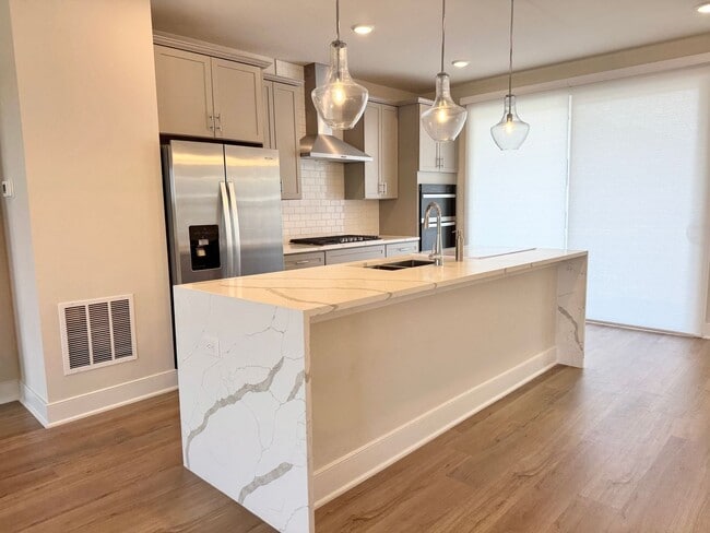 Photo - POTOMAC SHORES - BEAUTIFUL VIEWS! (interne...