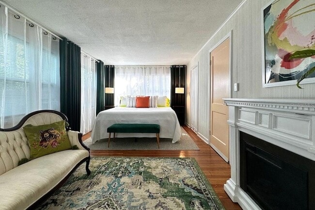 Photo - 333 9th Ave N Unit Apt 1