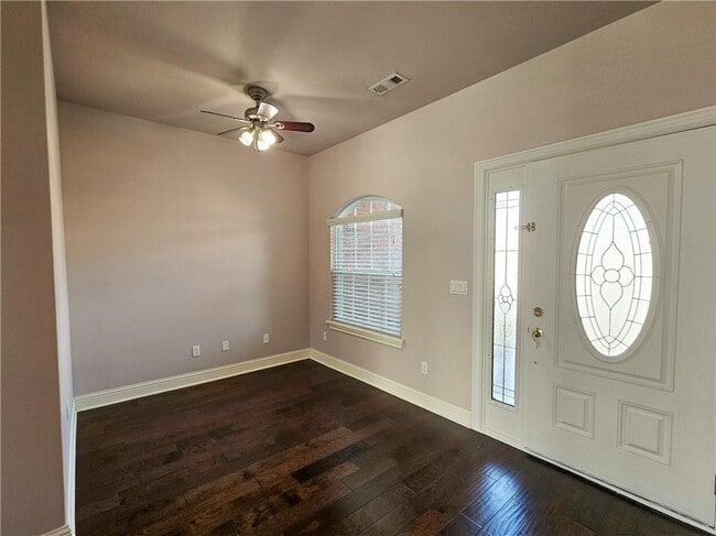 Photo - 2203 SW Tupelo Ave