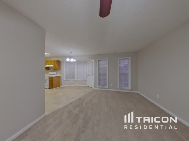 Photo - 3329 Whitebridge Ln Casa