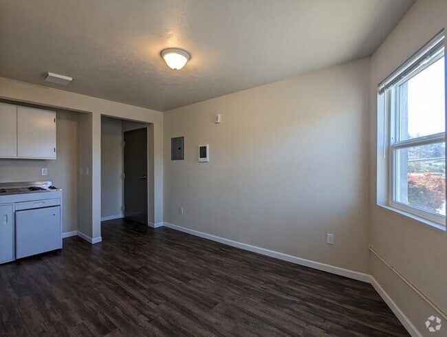 Building Photo - Nice 1-Bedroom, 1-Bath Apartment In Downto...