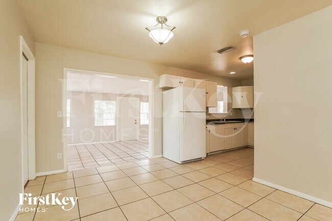 Photo - 432 SW 37th Terrace