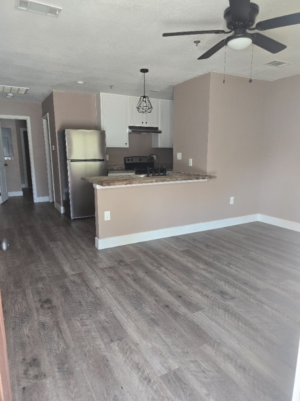 Photo - 2015 E Canal St Unidad B