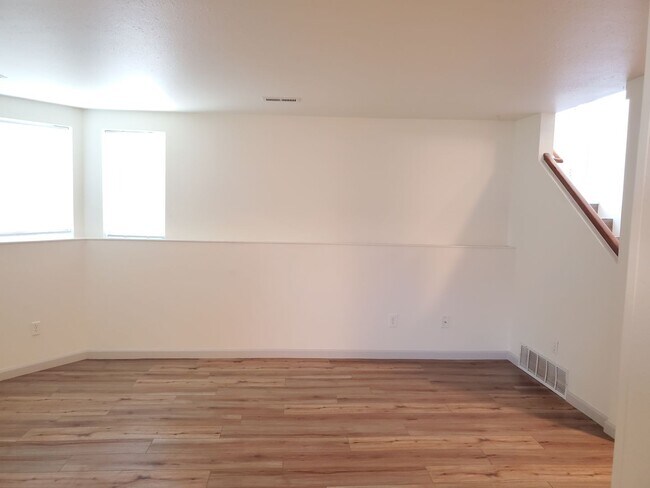 108 11th St