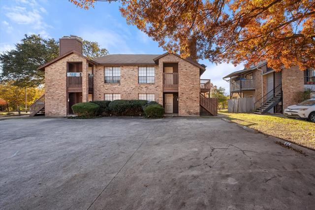 Photo - 406 E Denton Dr Townhome