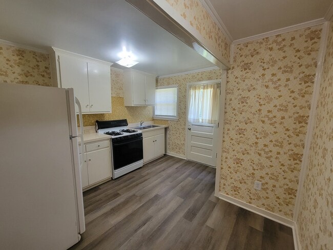 Photo - 4030 E Whitney Ln