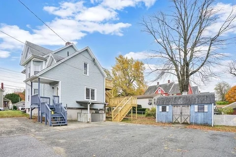 Photo - 528 Broadway St Unit 2