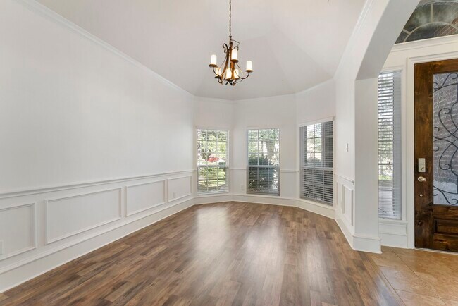 Photo - 28027 Comal Karst Dr