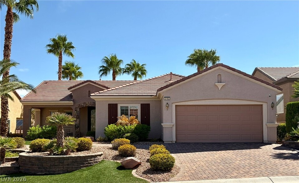 2192 Canyonville Dr