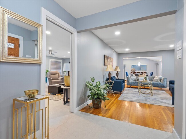 Photo - 4119 Mischire Dr