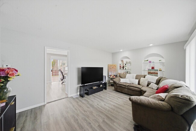 Photo - 110 Villa Rd