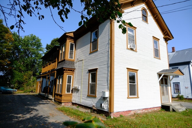 Photo - 165 Church St Unit 1