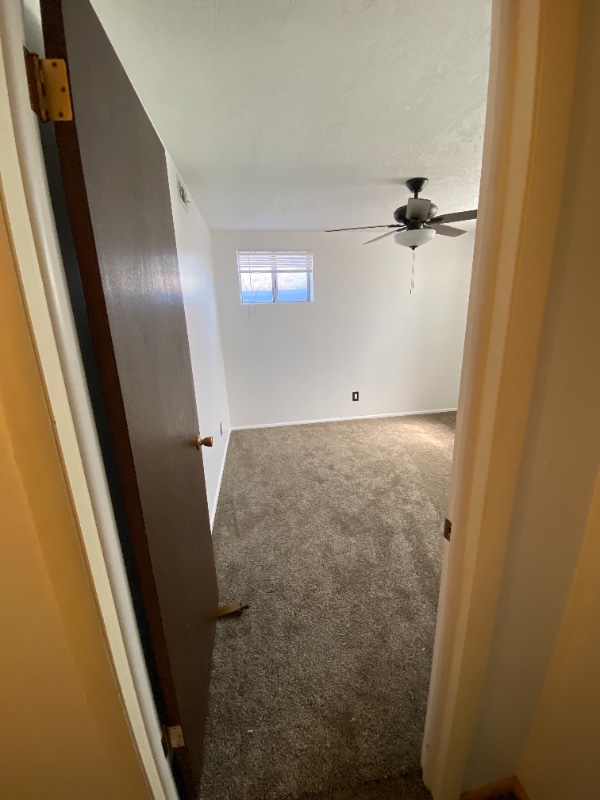 Building Photo - 986 Cedar Knolls W Rental