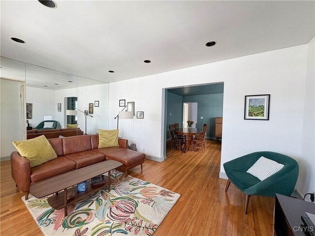 Photo - 519 Wendell Terrace