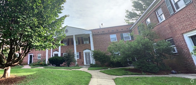 Building Photo - 202 Paine Ct Unit 1 Rental