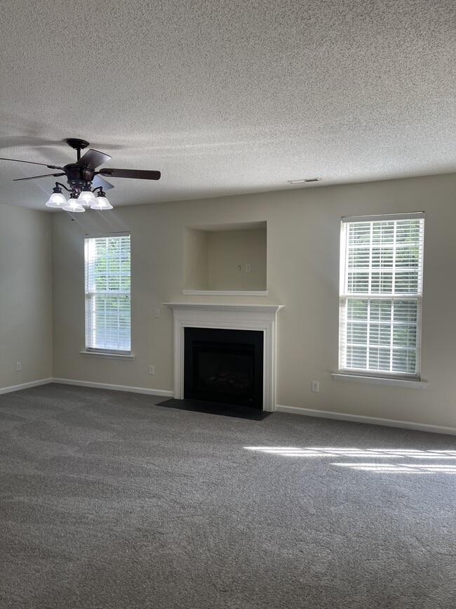 Photo - 3713 Single Leaf Cir