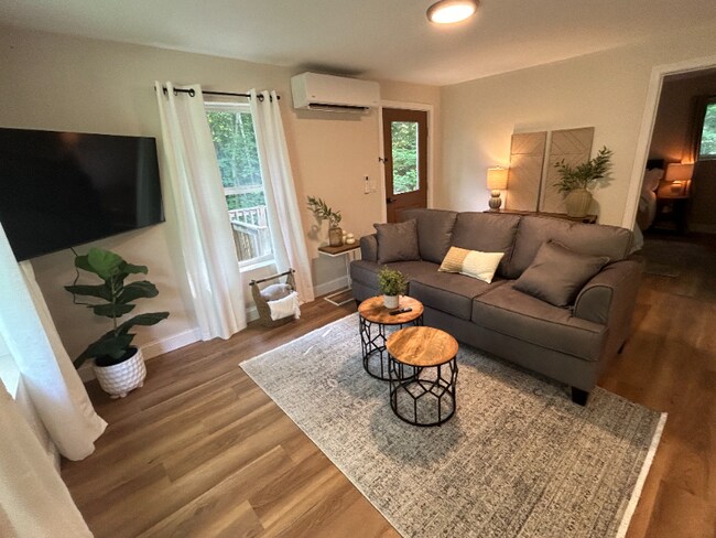 Building Photo - 15 St Francis Way Unit B