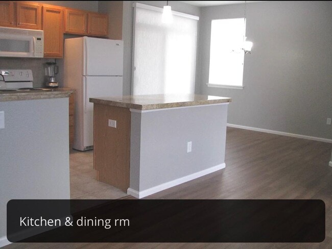 Building Photo - 1869 Grays Peak Dr Unit 103