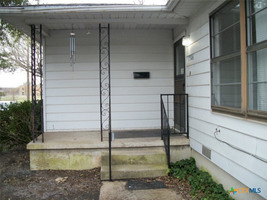 Photo - 1506 Terrace Dr