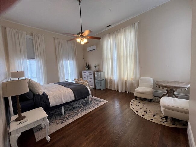 Photo - 1804 Church St Apartment Unit Up