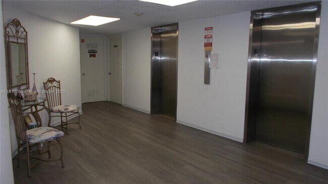 Photo - 1825 S Ocean Dr Unit 607
