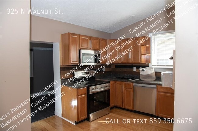 Photo - 325 N Walnut St