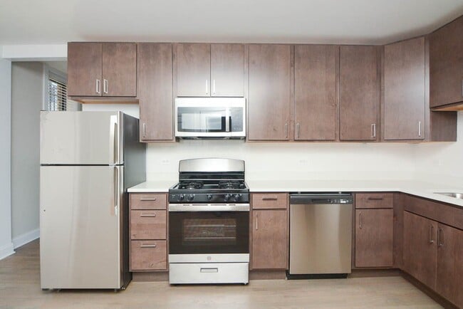 Photo - 3405 W Fullerton Ave Unit A06W