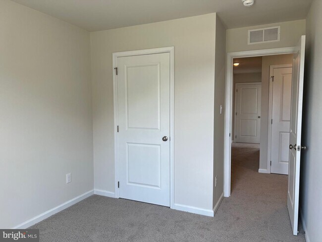 Photo - 82 Arlotta St