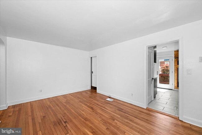 Photo - 801 Cox Ave