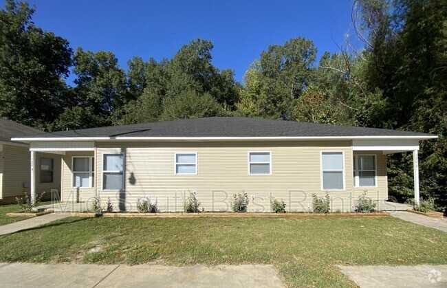 Building Photo - 320 Bellewood Ln Rental