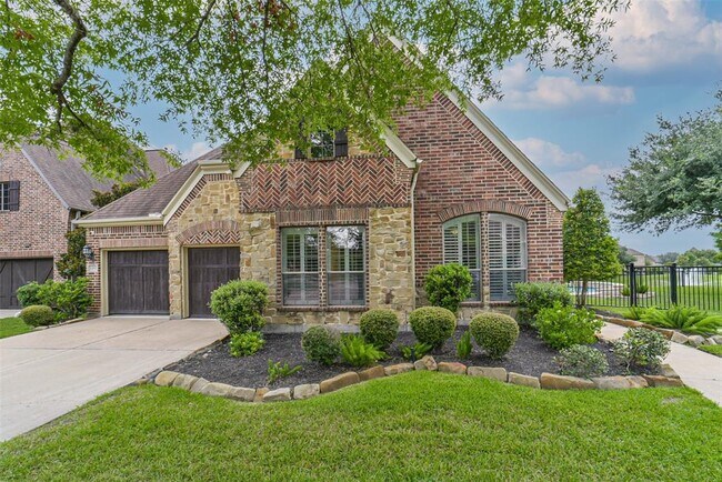 Photo - 1202 Maroon Ln House