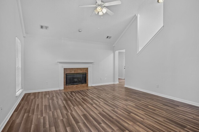 Photo - 75 Oak Ridge Cir