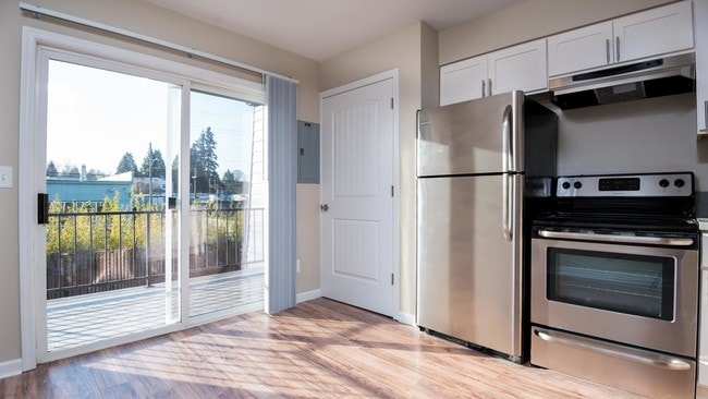 Photo - Citizen East