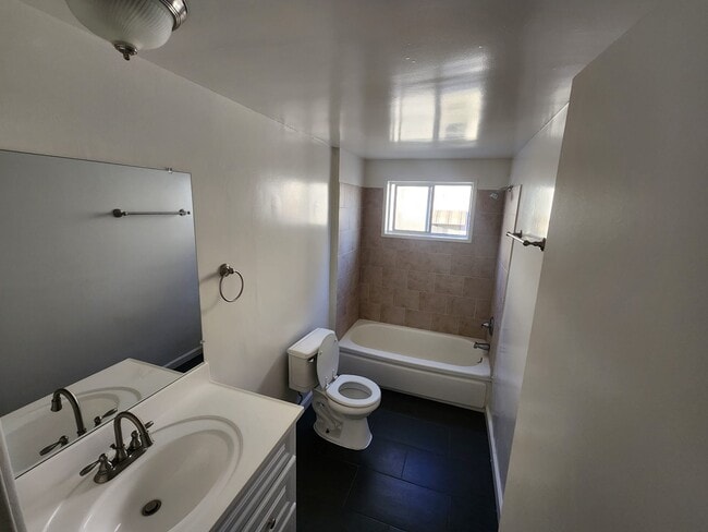 Photo - 4911 Laurel Canyon Blvd Unit Second floor